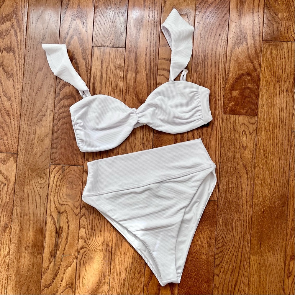 Beach Riot White Bikini Set Size M